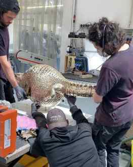 Handeling the large bronze crocodile 🐊 sculpture to make it fit and balance nicely on the baseplate.. nearly done ✔️