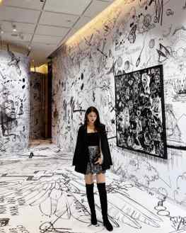 Seeing all these beautiful people posing in front of my art.. really makes me want to organize another big exhibition somewhere