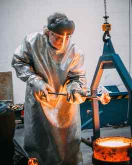 Did you know 99.99% of all artists don’t do their own bronze casting?&nbsp; And we really understand why.. it’s heavy, hot and dangerous.. but also extremely rewarding and beautiful to see an artwork come to life in front of your eyes.Here you can see my father and “the boys” taking the hot ceramic shells 🐚 out of the oven and prepping and pouring the molten bronze 🔥#bronzecasting #sculpture #artistsoninstagram #josephklibansky #nft