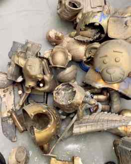 A small part of all the sculptures that didn’t work out.. what to do!? 😅