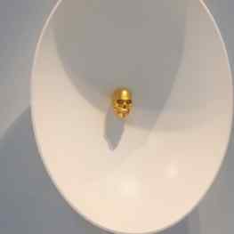 My 2015 wall sculpture titled “Silent Universe”  24karat gold leaf skull + matt white oval dish. #klibansky #josephklibansky #art #sculpture #fiac #fiac2015 #artnews #collector #contemporaryart #skull #love #life #beautiful