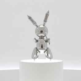 Art Collector SI , Newhouse bought this #JeffKoons ” Rabbit ” from an artist called #TerryWinters for $ 1 million in 1992.Who payed $40.000 dollars for this same sculpture in the 80’sThis sculpture is now Coming up for auction for an estimated $ 50-70 million in the #christies auction on the 15th of may..