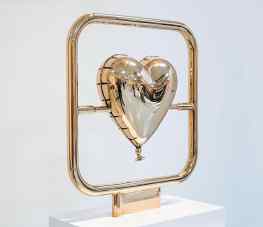 Would you choose the heart?💜 Or the skull 💀 ?.#contemporaryart #sculpture #modernart #josephklibansky