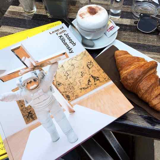 Good morning!☀️ Meeting with great people🙏🏻 #josephklibansky #cannes #cannesfilmfestival #contemporaryart #artcontemporain