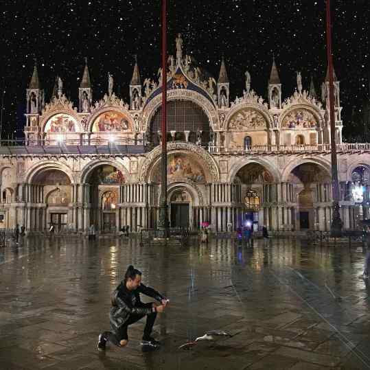 Venice!🍕
.
#veniceitaly #venice #pizza #seagull