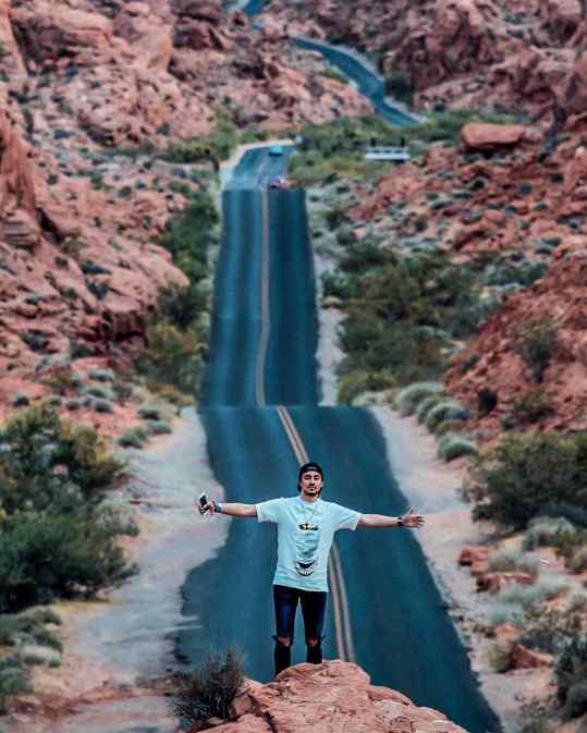 The photo I never posted... Valley of Fire 🔥 #lasvegas ...take me back