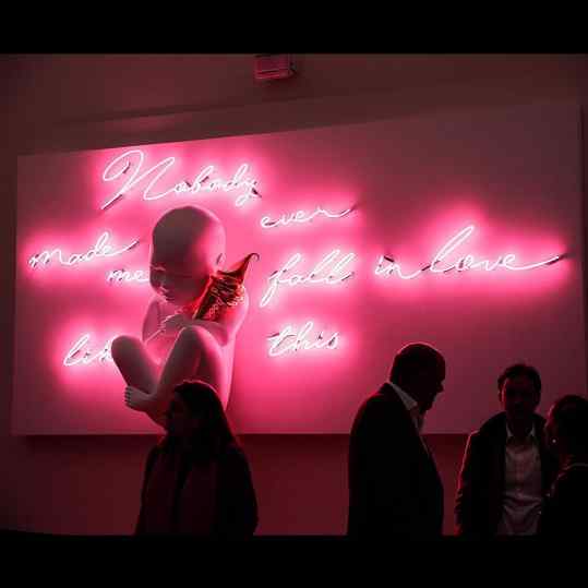 “Nobody ever made me fall in love like this”  here installed in the atrium of museum de fundatie.. now underway to #losangeles for my upcoming exhibition 💜 should I do some more neon wall sculptures this year..? #love #neon #la