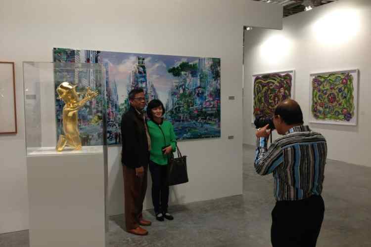 Exhibiting at Art Stage Singapore 2013