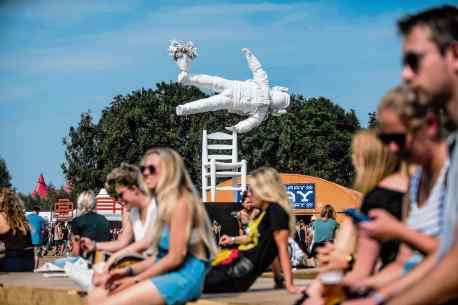 “Self Portrait of a Dreamer” sculpture by Joseph Klibansky at Lowlands Festival