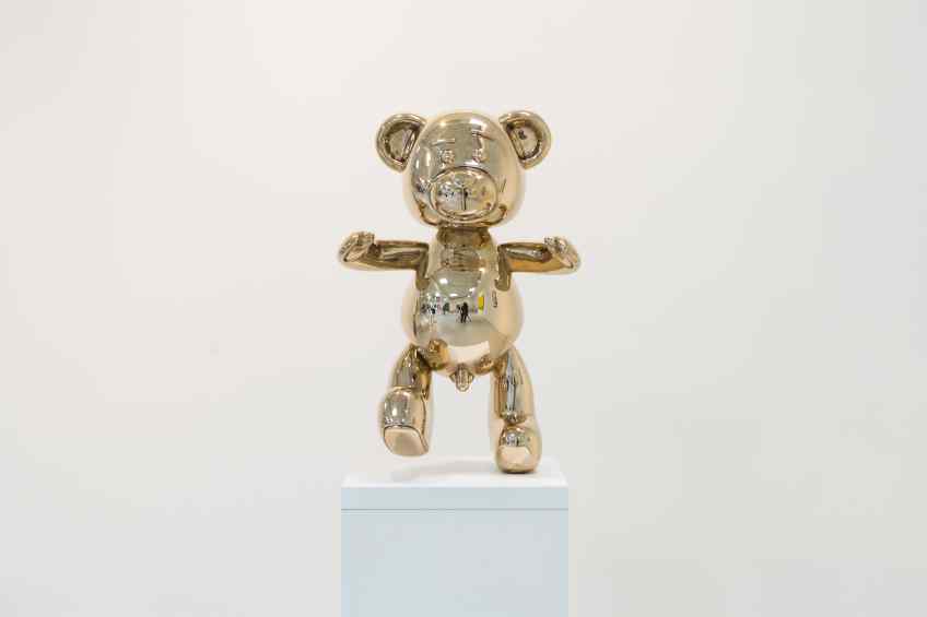 Medium Bare Hug - Bare Hug (polished bronze), 2016 by Joseph Klibansky