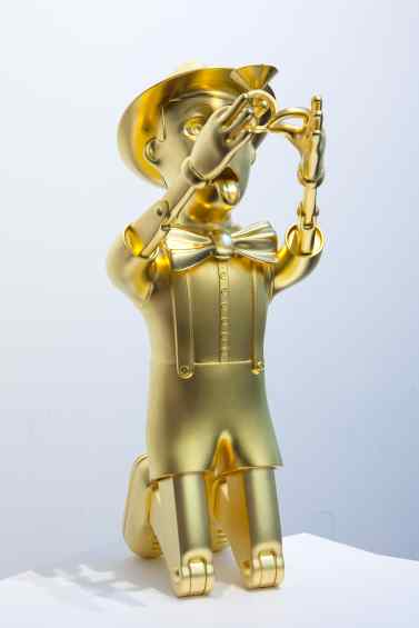Reflections of Truth (stereolithography, gold leaf), 2012 by Joseph Klibansky